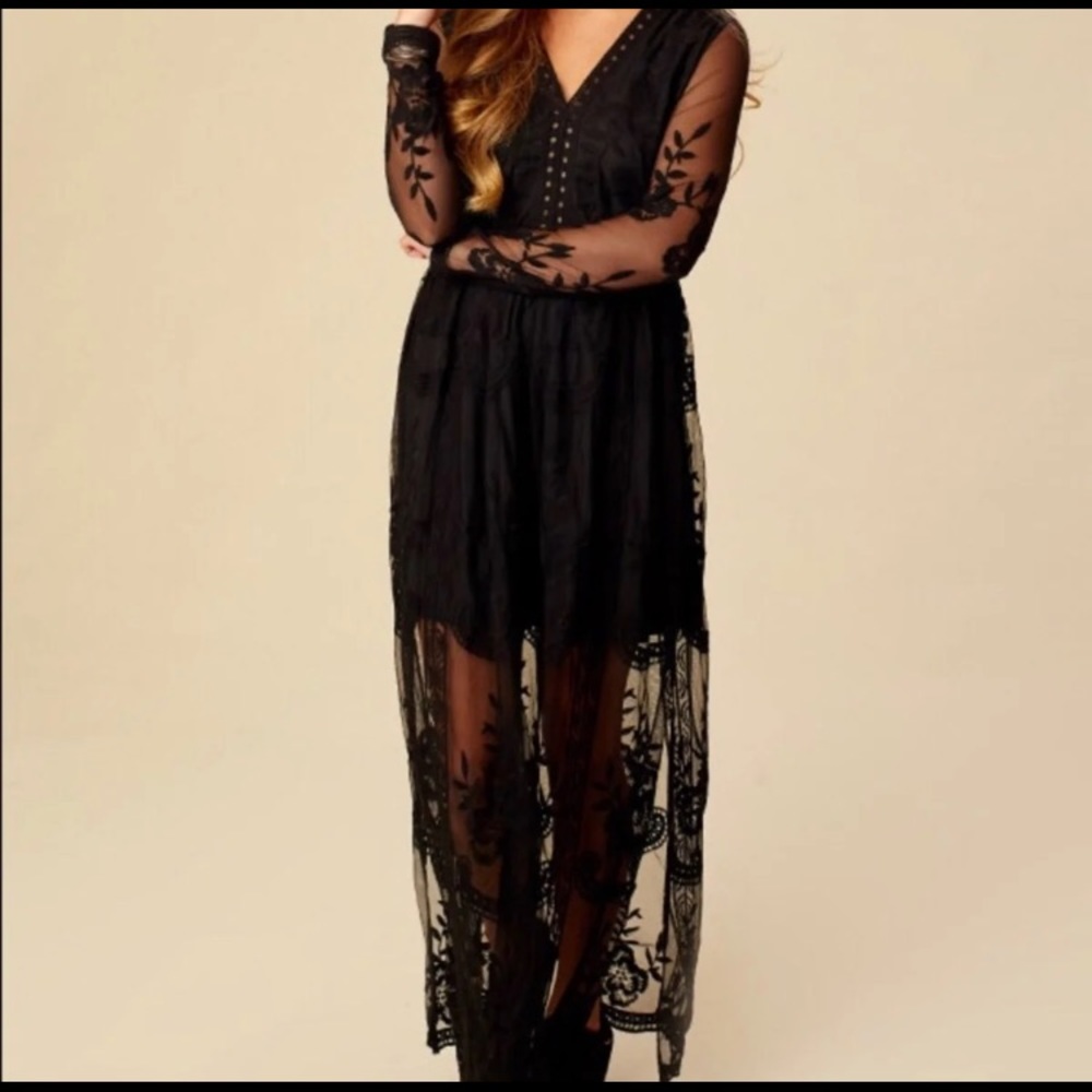 Black lace dress